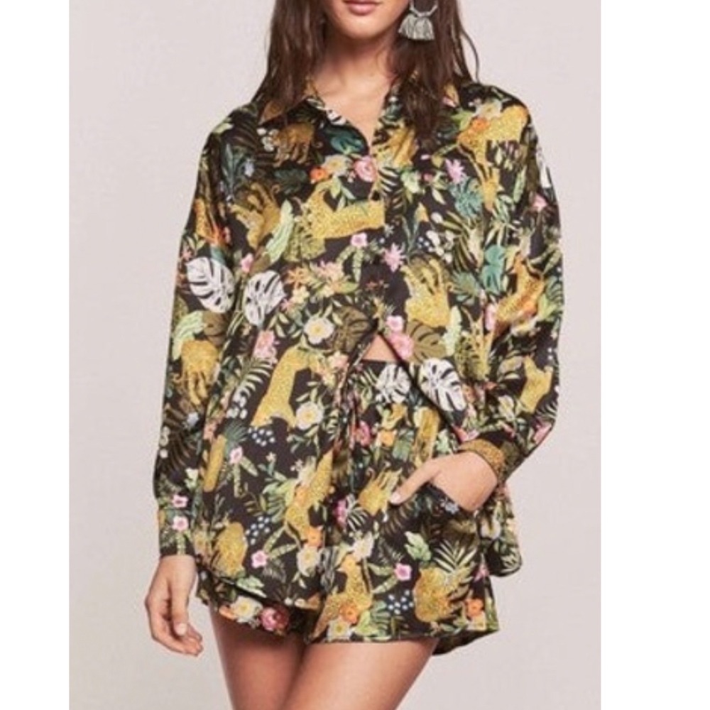 Hers & Mine Tropical Leopard Print Swim Cover Up Set Shirt Shorts Small